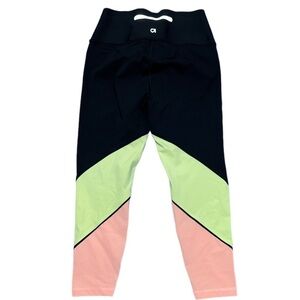 Gap Fit Sculpt Revolution Color Block Cropped Yoga Pants/ Leggings EUC
